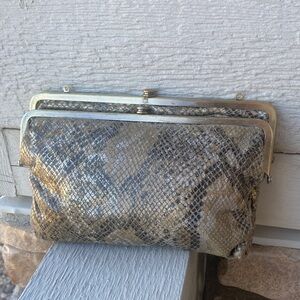 HOBO Elegant Snakeskin Clutch